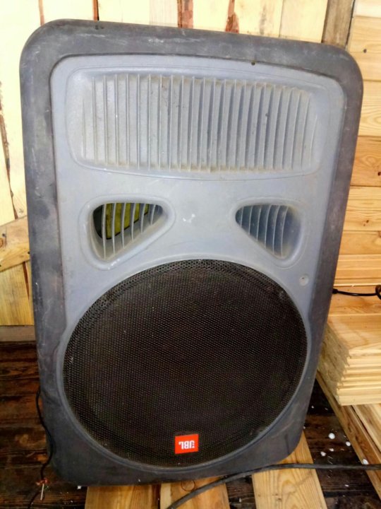 jbl eon powered subwoofer