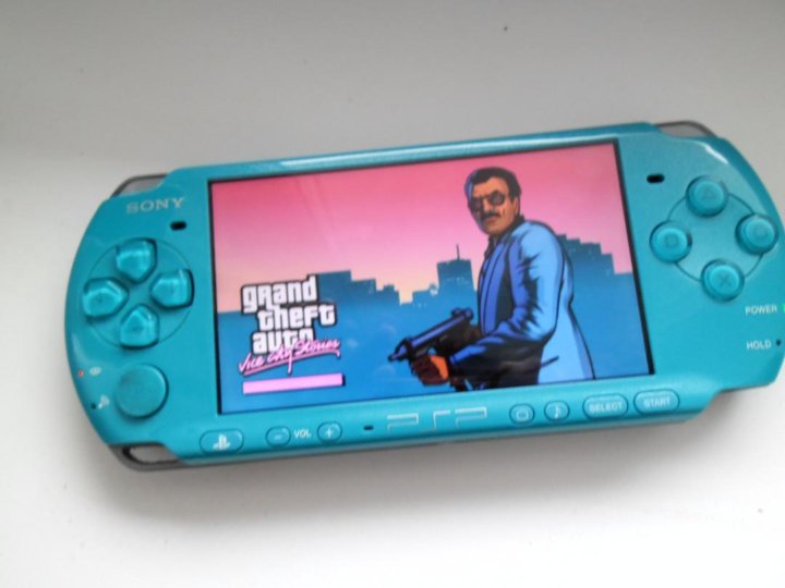 Пи эс пи. PSP 3008 ГТА. PSP 3000 GTA. PSP 3008 идеальная. PSP 3000 игры.