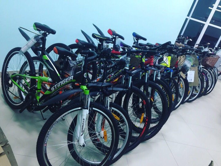 Поступление велосипедов. Велосипеды спб. Веломастерская в академгородке новосибирск. Велосипед магазин на садовая. Склад велосипедов.