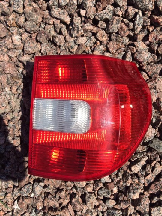 Фара задняя шкода йети. 7j0945111a. Фара задняя шкода йети. Фонарь задний шкода йети 2013. Лампы заднего фонаря шкода йети.