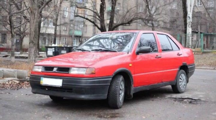 Сеат толедо 1992. Seat toledo i 1992. Сеат толедо, 1992 год. Seat toledo 1992. Сеат толедо 1992.