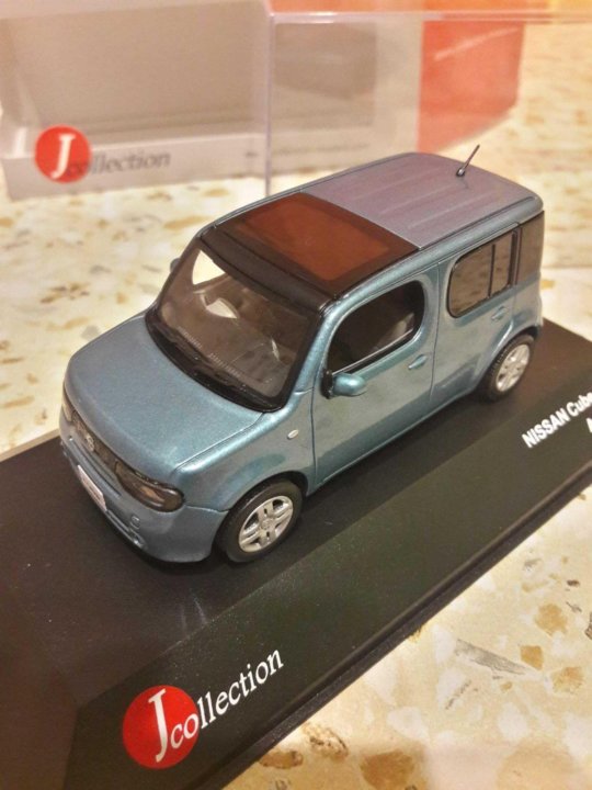 Nissan Cube z12 модель