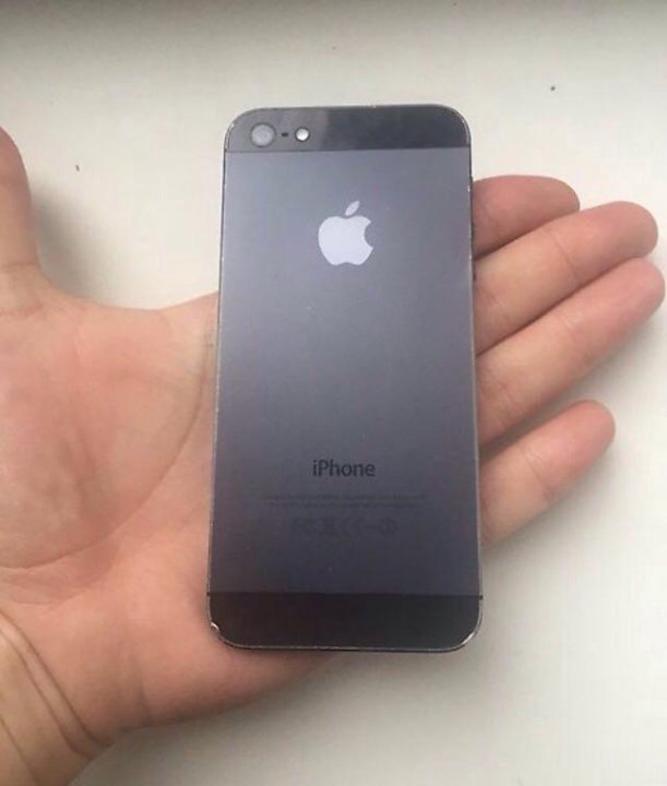 Авито курган айфон. Айфон 5 s черный. Iphone 5 32gb Black. Айфон 5 черный. Iphone 5 черный.