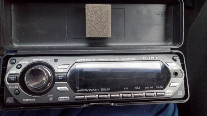 Автомагнитола сони драйв 5. Sony Drive-5 HX. Магнитола Sony Drive s HX. Магнитола Sony 2005 год.