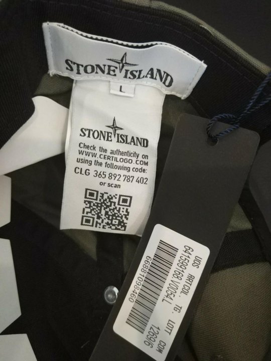 Island оригинал. CLG Stone Island бирки. Сзади Stone Island бирки. Stone Island CLG бирка 2022. CLG Stone Island оригинал.