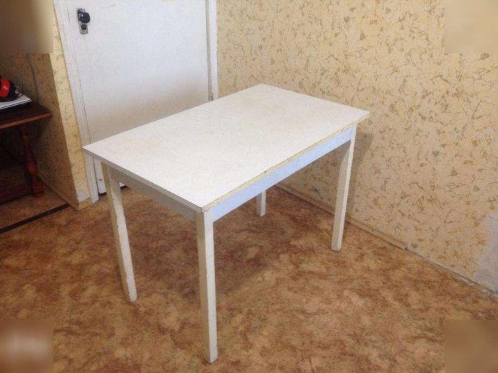 Стол для кухни б у. Советский кухонный стол. Старый раздвижной стол. Стол кухонный раскладной Советский. Стол кухонный Советский белый.