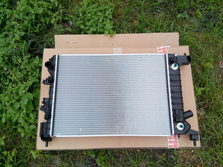 Радиатор охлаждения равон р4. Радиатор равон р4. Chevrolet cobalt 2018. Абсорбер бампера переднего равон р3 артикул. Радиатор охлаждения равон р4.