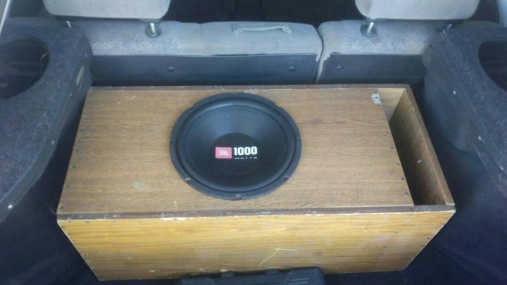 Короб под сабвуфер jbl 1000w