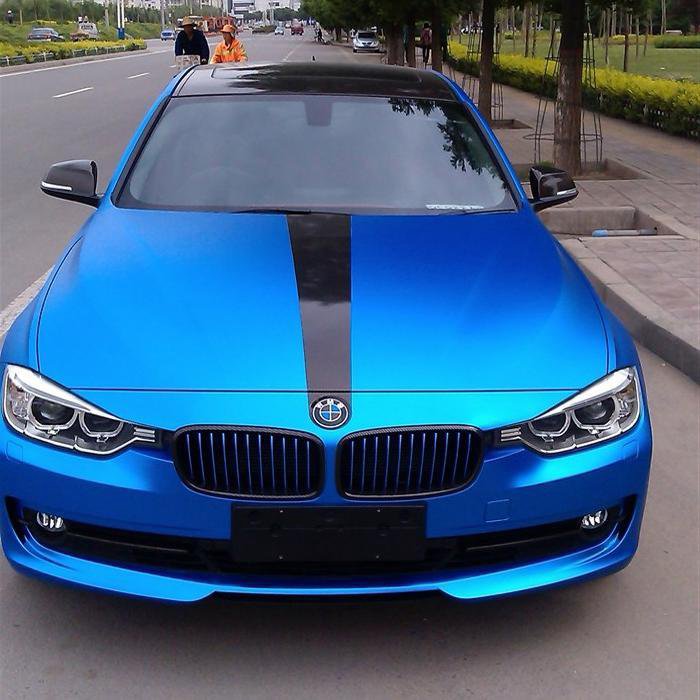 Е90 BMW темно синий