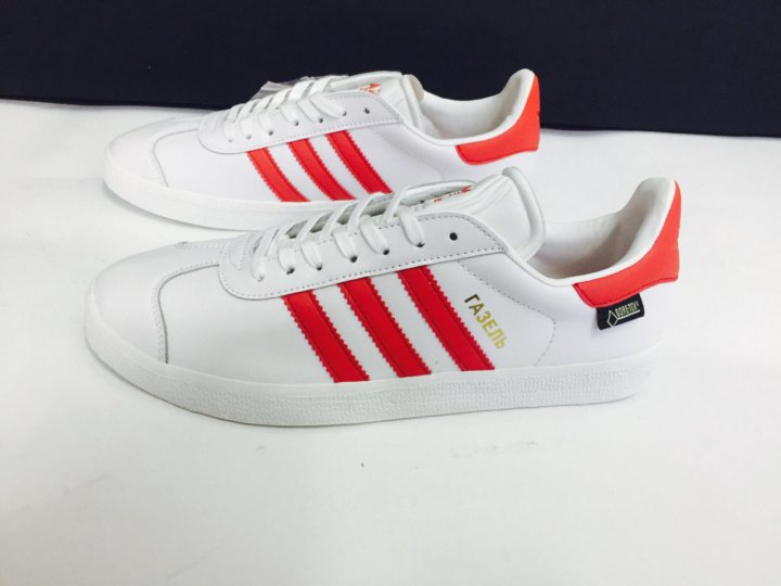 Адидас москва. Adidas Gazelle Moskva. Moskva Zil adidas кроссовки. Adidas Gazelle Moscow 1979. Adidas Gazelle Spartak Moscow.