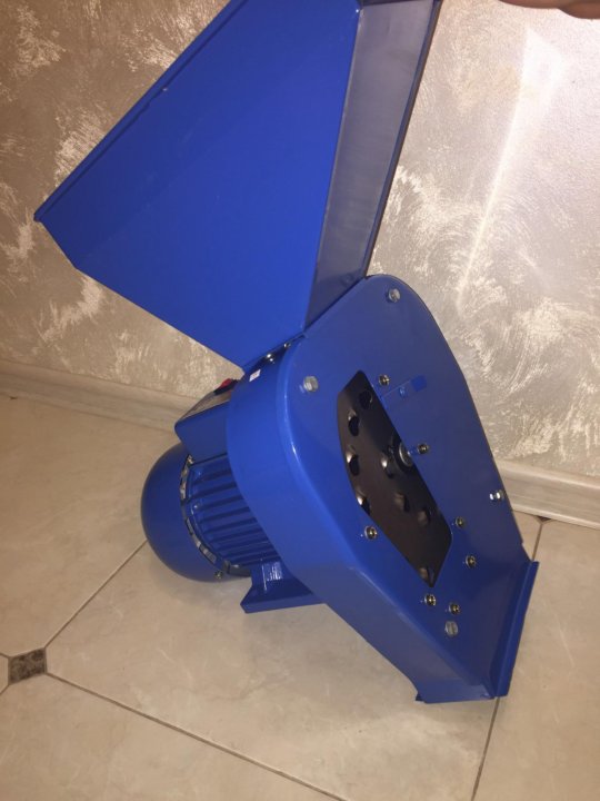 Зубр 2 в 1. Кормоизмельчитель зубр-2с. Зернодробилка зубр 2500кв. Зернодробилка зубр экстра. Зубр 2 в 1.