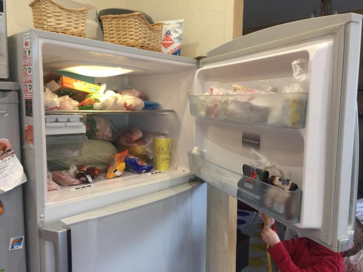 Полки на холодильник тошиба 80. Холодильник plasma. Холодильник plasma. Холодильник toshiba hybrid plasma. Холодильник plasma.