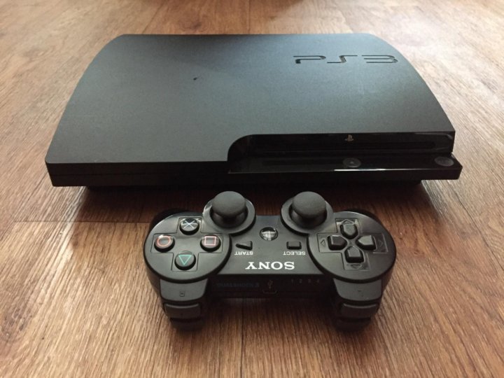 Прошитая сони плейстейшен. Sony PLAYSTATION 3 Slim. Ps3 Slim 120gb. PLAYSTATION 3 super Slim. Ps3 Slim 1 джойстик.