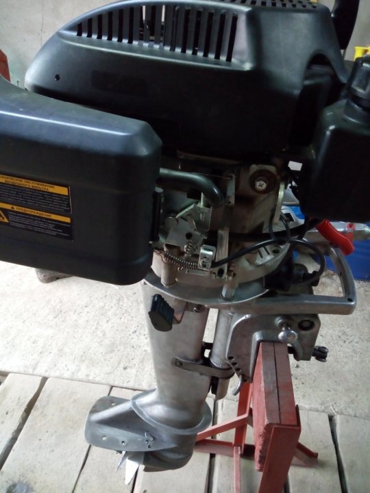 Лодочный мотор гибрид ветерок 8 и чемпион 6 л.с в Печоре – Цена, Технические характеристики, Фото