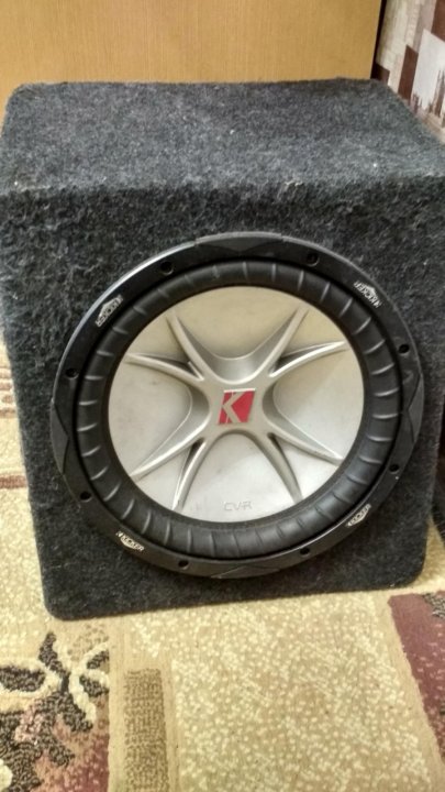 Сабвуфер kicker cvr12.