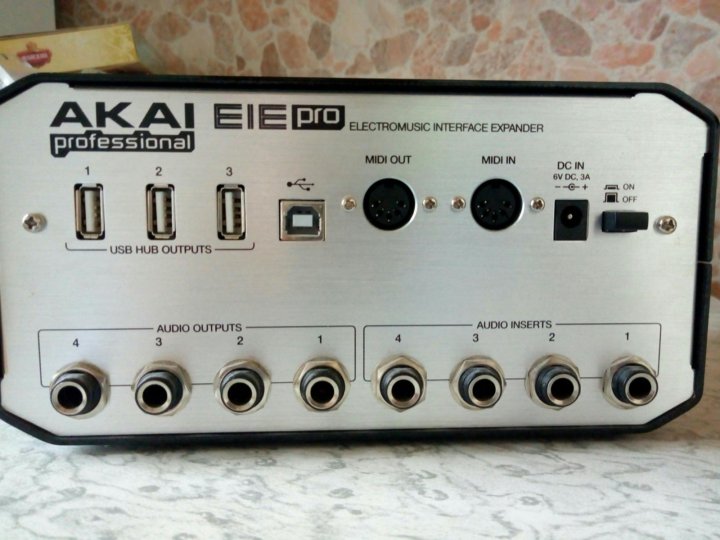 Звуковая карта akai