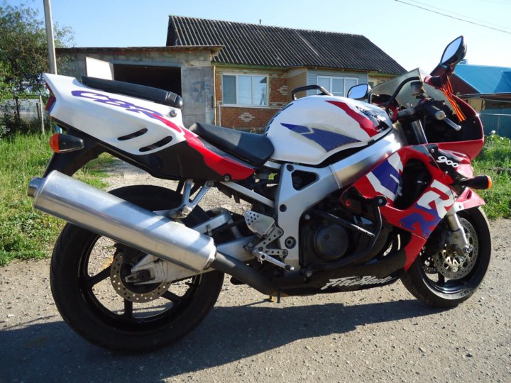 Cbr 919 rr