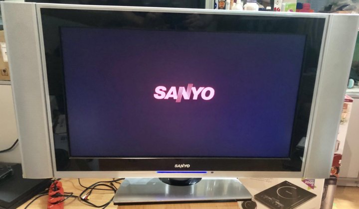 Sanyo lcd