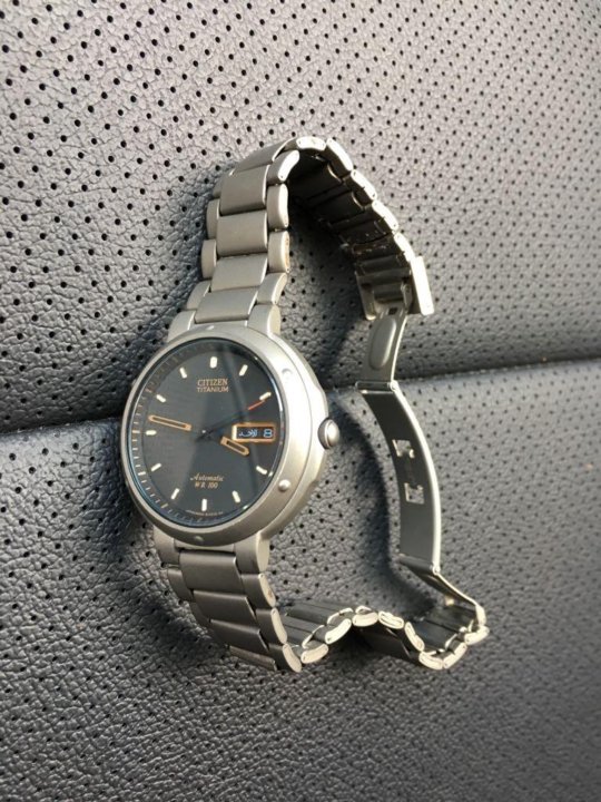 Citizen watch titanium wr100 hotsell