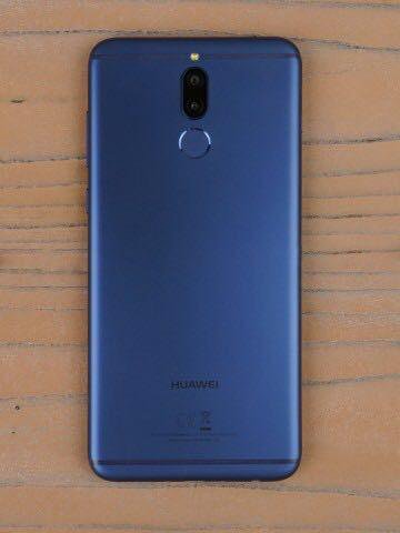 Huawei nova 2i фото