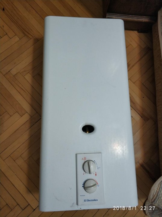 Газовая колонка electrolux. Газовая колонка Electrolux GWH 350 RN. Газовая колонка Электролюкс 275. Газовая колонка Электролюкс 250. Газовый проточный водонагреватель Electrolux GWH 275.