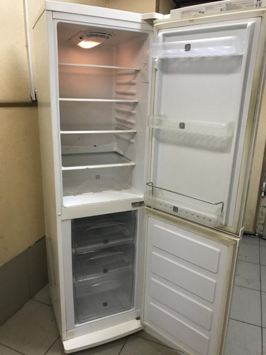Холодильник Samsung узкий. Узкий холодильник 45 см Samsung. Узкие холодильники для маленькой. Холодильник 45 см ширина. Узкий холодильник 50 купить