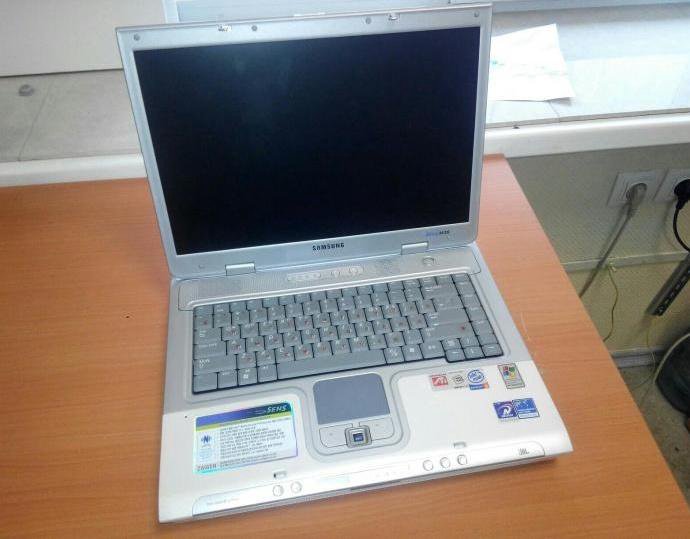 Ноут 30. Ноутбук Samsung Sens 700. Ноутбук Samsung 2003 года. Samsung ноутбук 2022. Samsung Notebook 2002.