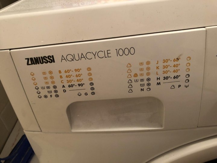 1000 стиральных машин. Занусси aquacycle 1000 режимы стирки. Zanussi aquacycle 1000 панель управления. Стиральная машина Занусси 1000. Машинка Zanussi aquacycle 1000 режимы стирки.