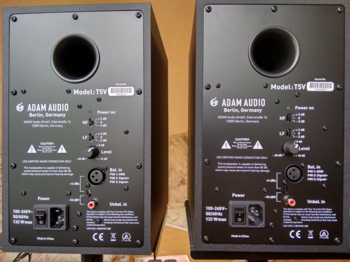 Студийный монитор adam audio t7v, сингл. Стойки для adam t5v. Amphion two15 black. Adams t5v. Adam audio t5b.