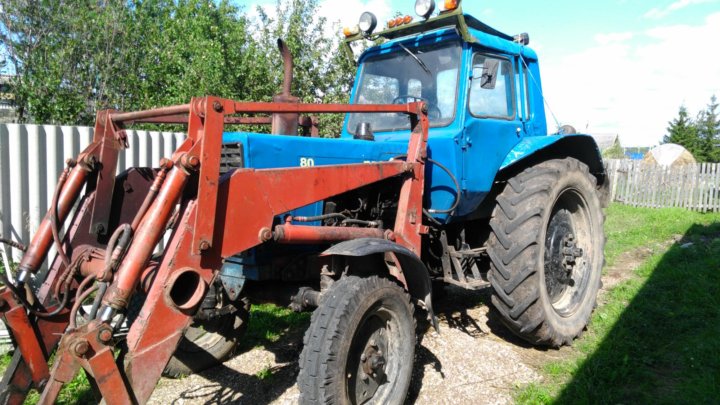 Алтайский край кун бу. Трактор МТЗ 80 С куном. МТЗ 80 С куном. 80 Трактор МТЗ 80 С куном. Т82 трактор с куном