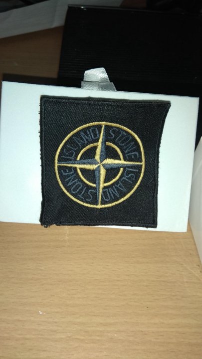 Stone island рисовать