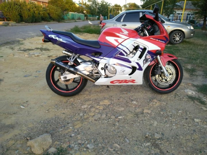 Honda CBR 600 камуфляж