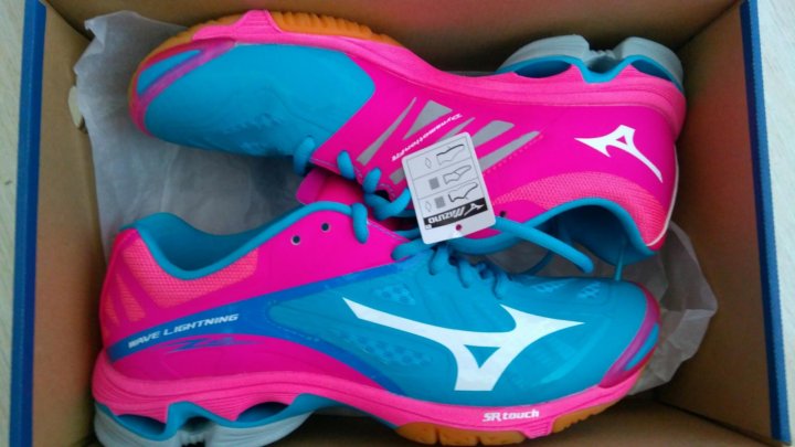 mizuno wave lightning z2 birch