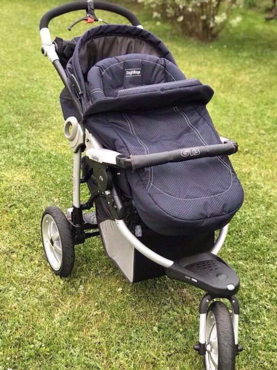 Peg perego 2. Peg perego gt3 прогулочная. peg perego 2 в 1 серая трехколесная. peg perego коляска прогулочная трехколесная. прогулочная коляска трехколесная peg-perego gt3.