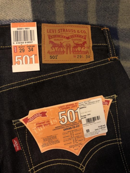 Джинсы Levis 501 Shrink-to-Fit Selvedge 