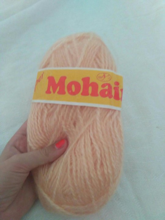 Пряжа город. Пехорка детская новинка 180 св. Пряжа персикового цвета. Ализе коттон голд твид 262. Пряжа персикового цвета.