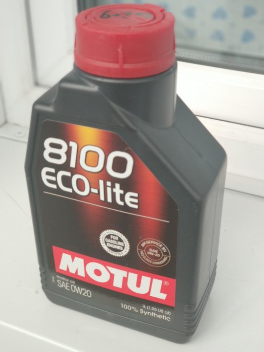 Мотюль 0w20. Мотюль 0-20. Масло мотюль 0w20. Motul 0w20 Hybrid