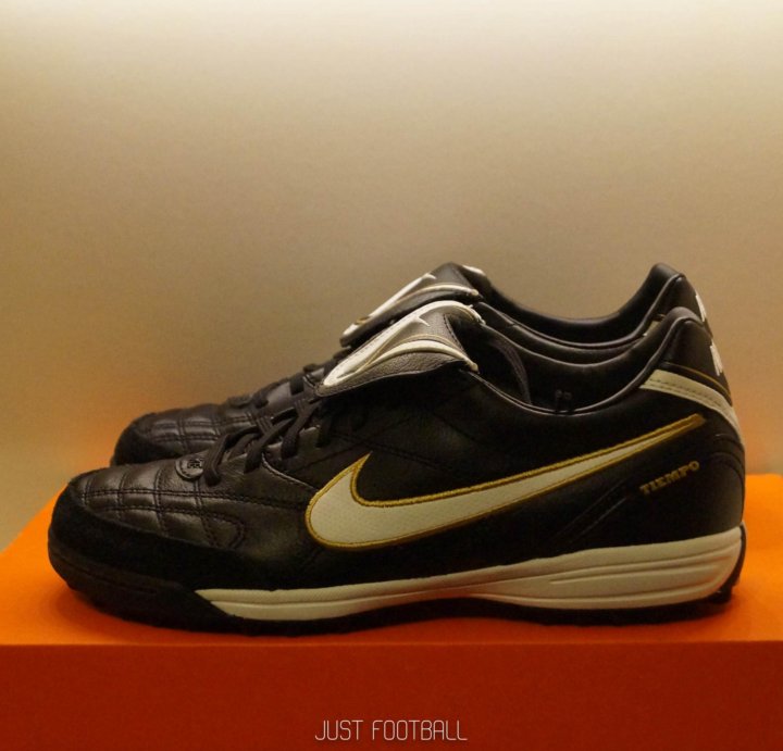 Nike tiempo mystic iii tf hotsell