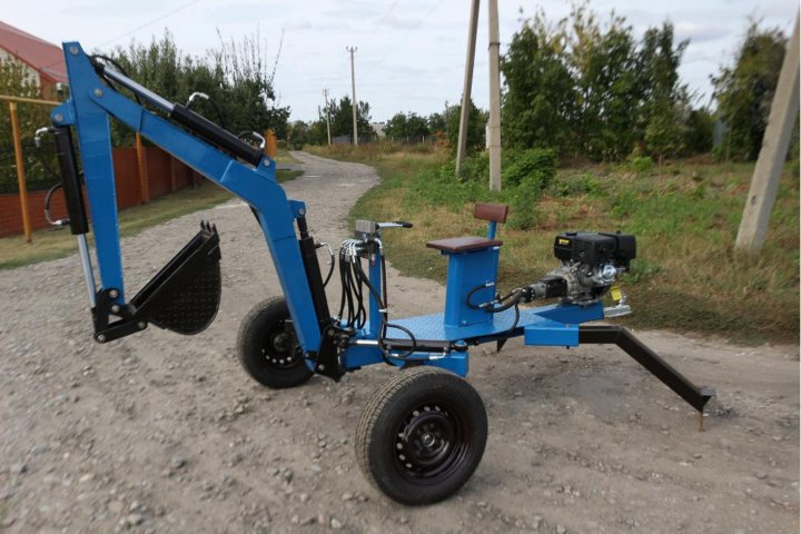 Прицеп экскаватор. Прицепной миниэкскаватор landformer 150. Мини-экскаватор strong m 1000. Прицеп экскаватор. Мини-экскаватор jansen mb-2000.