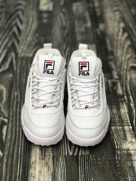 Fila Disruptor II Wedge на ноге