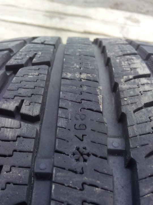 Nokian 50. Nokian WR a3.