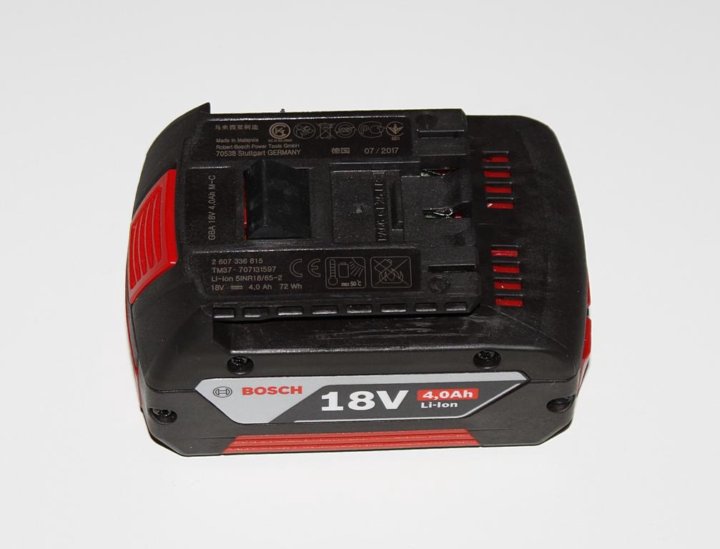 Аккумулятор bosch 18v. Аккумулятор Bosch GBA 18v 4.0Ah. Аккумулятор Bosch GBA 18 V 5ah. Bosch 18v 4.0Ah. GBA 18v 4.0Ah Bosch контроллер.