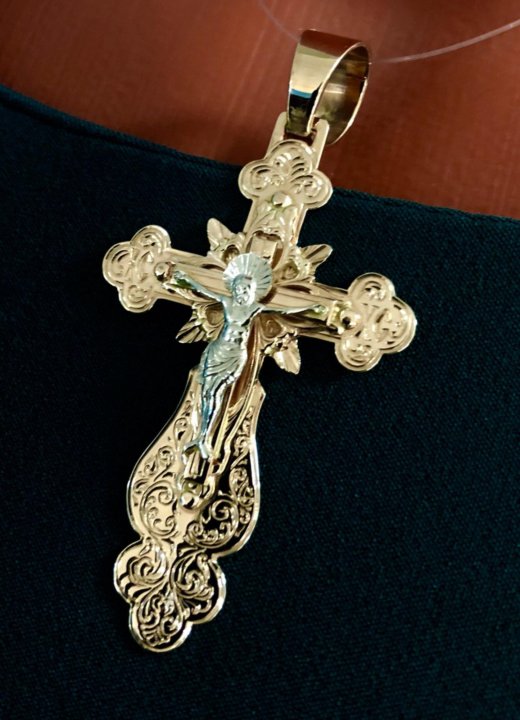 Крестик арго мужчин. 10 крест. Нордический крест. Старинные маленькие медные кресты. Золотой наперсный крест.