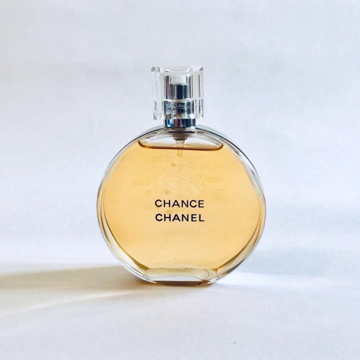 Chanel chance Black. Шанс духи женские советские. Жидкий Парфюм Chanel. Шанель бой Парфюм.