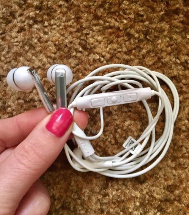 922 612. Наушники Sennheiser CX 500. Смешные наушники. День наушников. Водяные наушники для чистки ушей