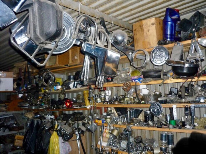 Автозапчасти в голицино. Магазин запчастей для скутера. Запчасти на мотоцикл. Мотозапчасти. Запчасти на скутер.