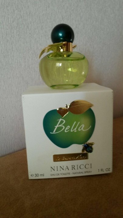 Рени яблоко. Nina Ricci зеленое яблоко Bella. Nina Ricci 30 ml. Nina Ricci Nina EDT 30ml.