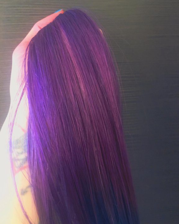 Как покрасить темные волосы в фиолетовый цвет без осветления волос