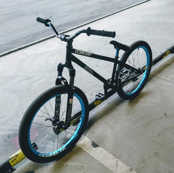 One spark. Octane one spark. Chevrolet spark m300. Octane one spark 24. One spark.