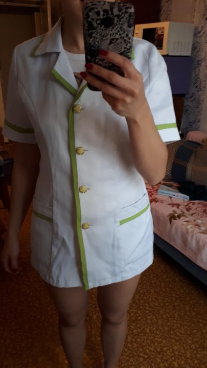 u-medsester-prosvechivayutsya-cherez-halat-stringi-video-porno-gorlovik-do-slez